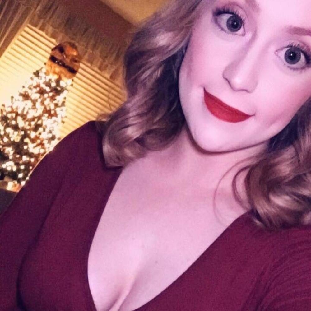 Meet your Posher, Marissa